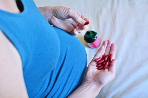 孕妇咳嗽可以吃百合吗?