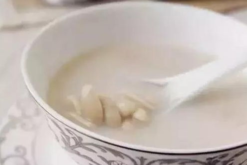 小孩经常流鼻涕怎么食补